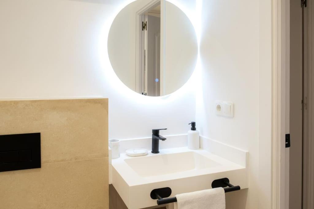 Ferienwohnung Atico Exclusivo Con Terraza En Santa Catalina Sevilla Exterior foto