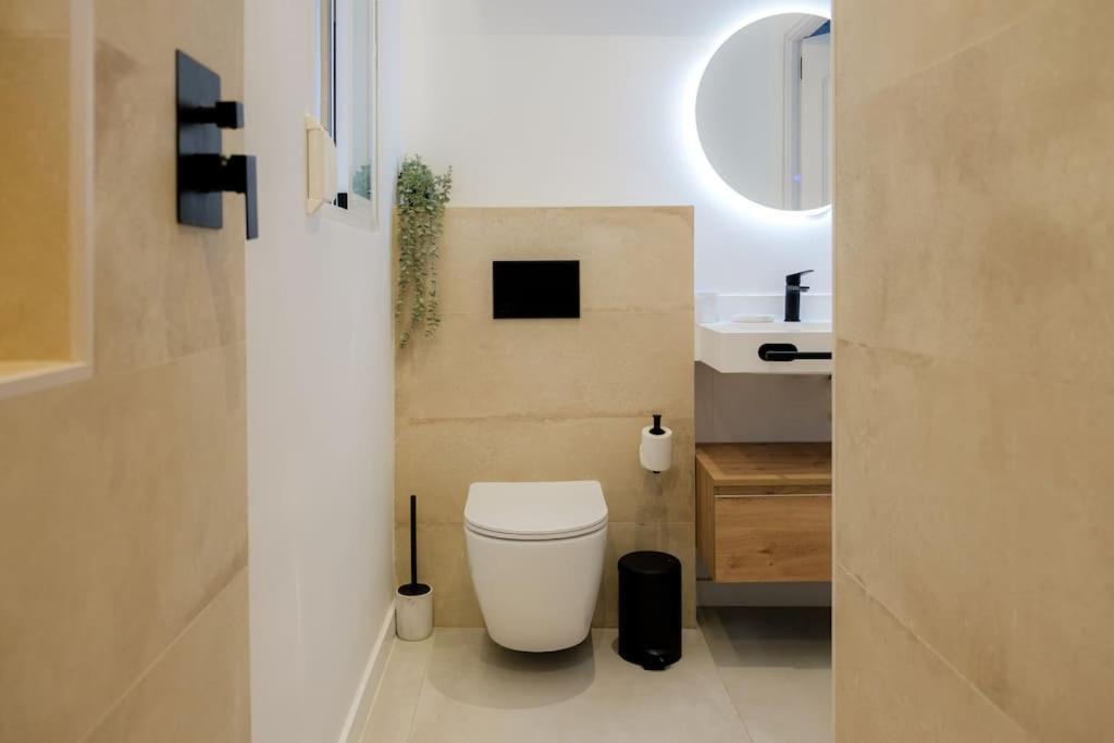 Ferienwohnung Atico Exclusivo Con Terraza En Santa Catalina Sevilla Exterior foto