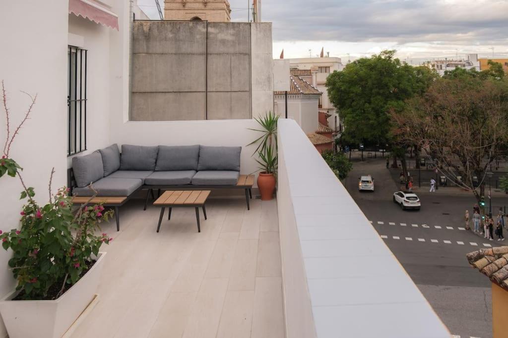 Ferienwohnung Atico Exclusivo Con Terraza En Santa Catalina Sevilla Exterior foto